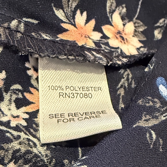 Navy Floral Ruffle Blouse - Picture 14 of 16